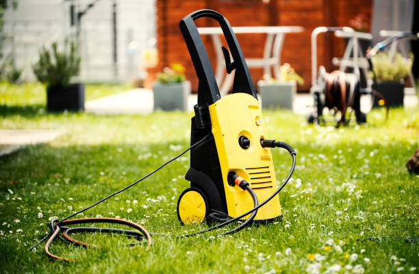 Professional Pressure Washing Services in Hallsville, MO